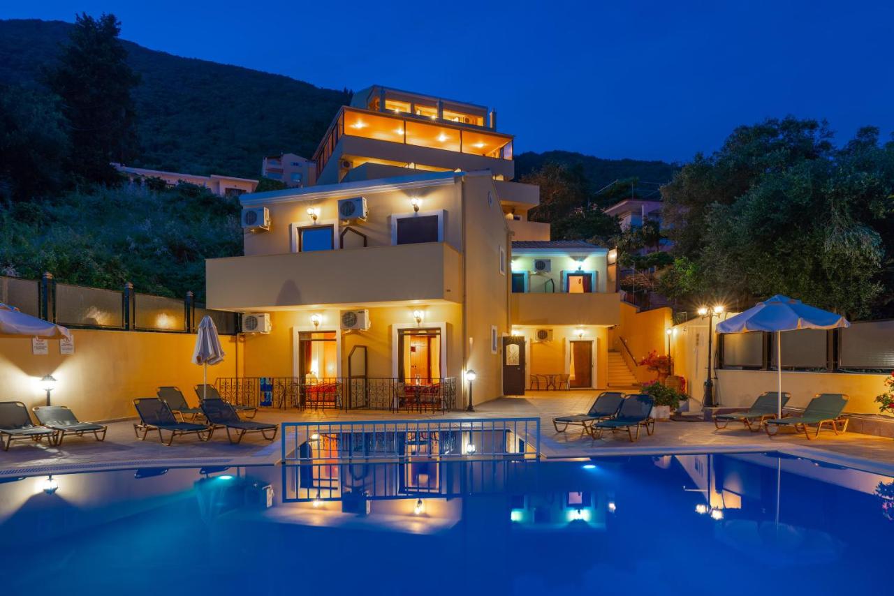 Romantikiškos atostogos Korfu saloje